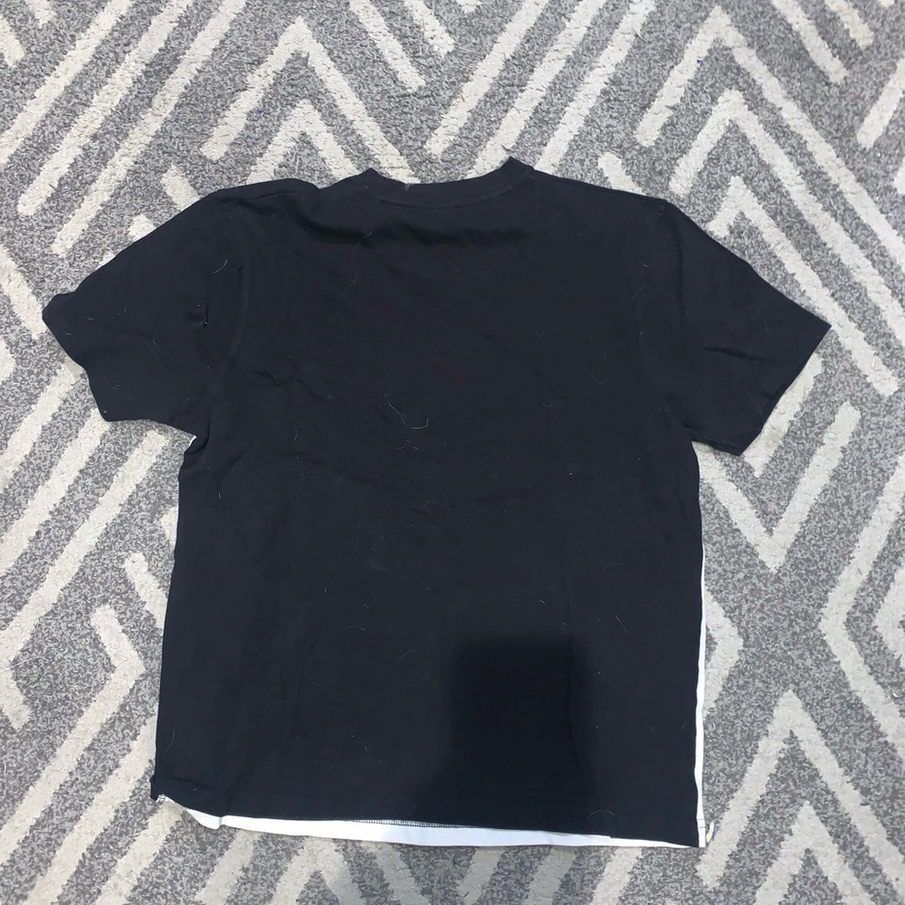 Size L red black and white t shirt